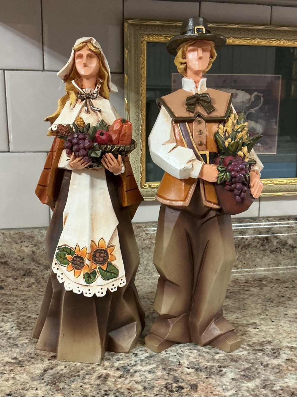 Harvest Pilgrim Couple Figurines - Fall Thanksgiving Cubist Vintage